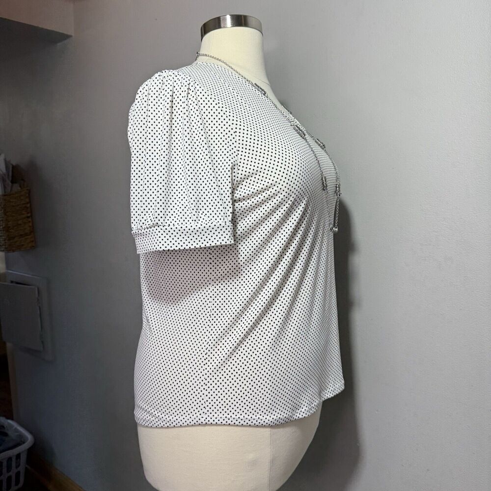 Adrianna Papell Top Women’s Size XL White & Black Polka Dot V-Neck Short Sleeve - Picture 4 of 10